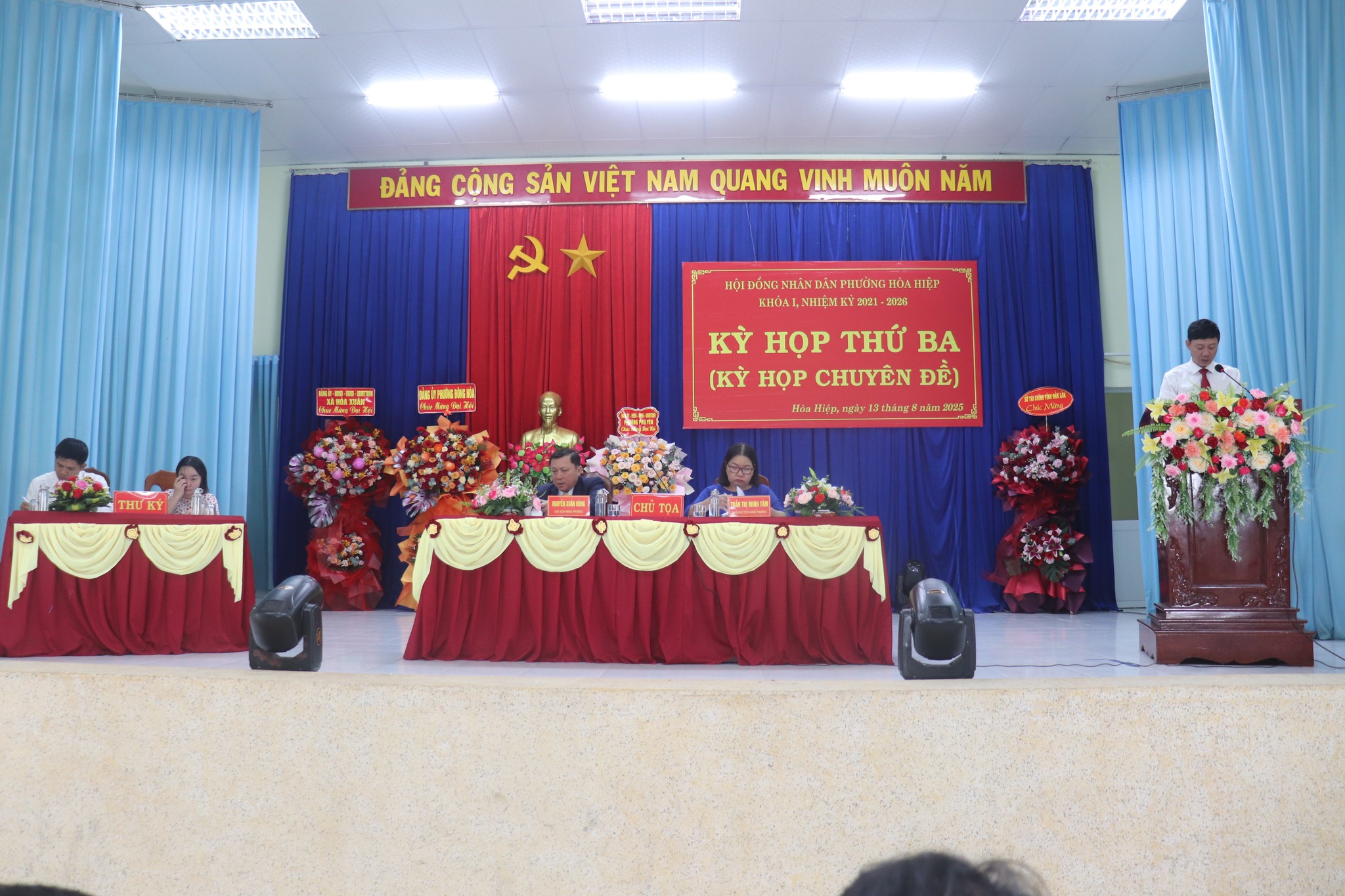 Kỳ họp thứ 3 HĐND phường Hòa Hiệp khóa I, nhiệm kỳ 2021-2026